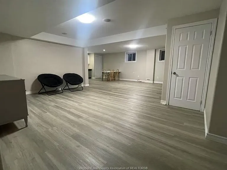 724 Massimo Cres #LOWER — Photo 3