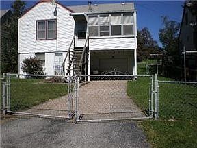 1st image of 6111 Gladstone Blvd