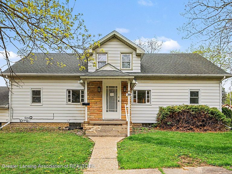 Listing photo 2