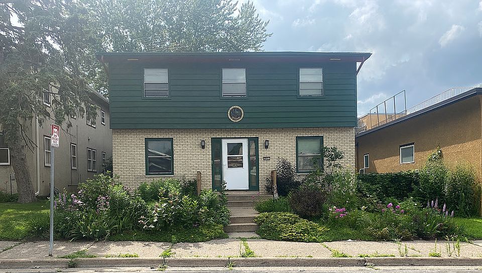 1st image of 3851 Thomas Ave N