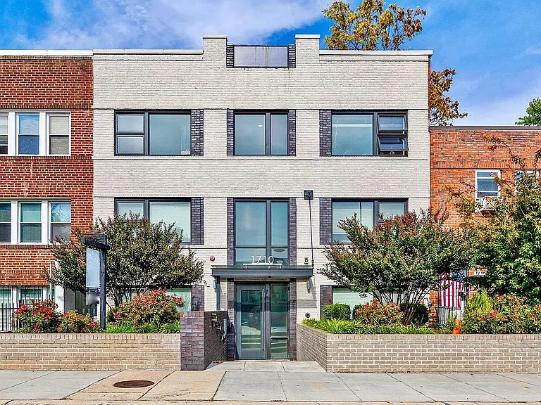 1710 Gales St NE — Photo 17