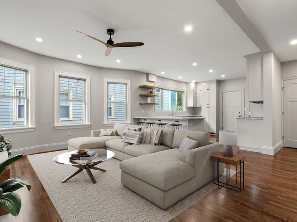 11 Day St Unit 1, Cambridge, MA 02140