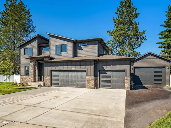8805 W California St, Rathdrum, ID 83858