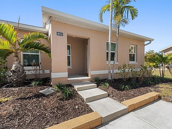 3rd image of 16830 Sanibel Sunset Ct APT 803
