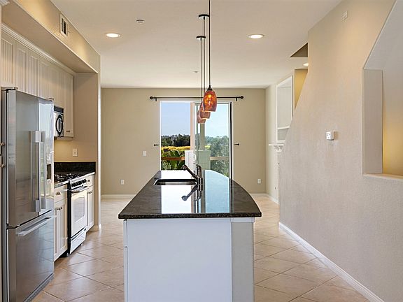 3rd image of 790 Harbor Cliff Way Unit 190