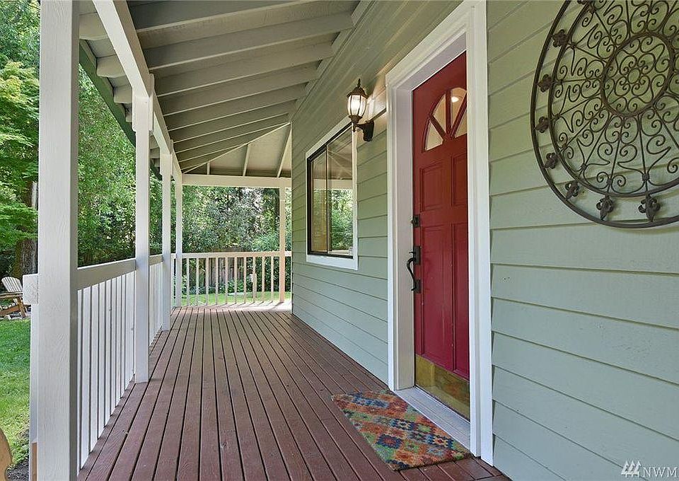 1st image of 16751 NE Sanwick Pl