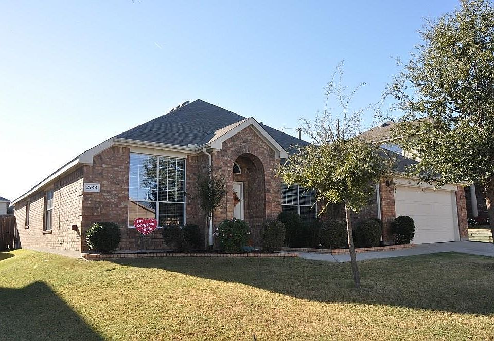 1st image of 2944 Hollow Valley Dr