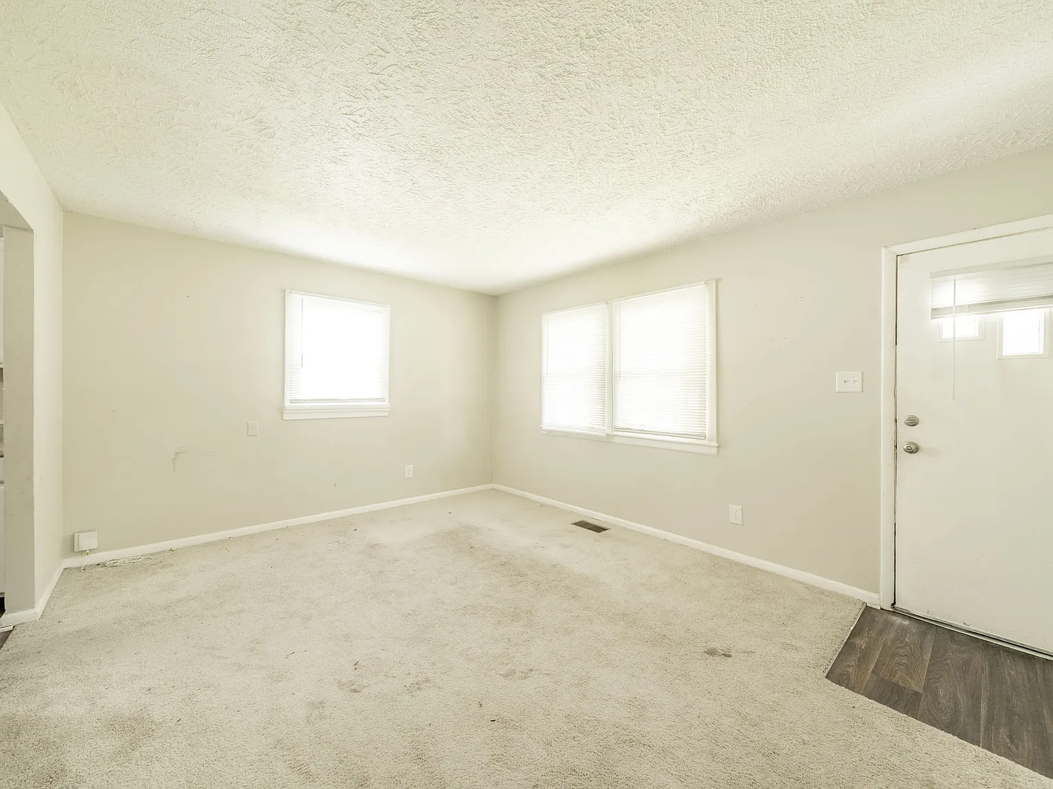 2 bed, 925 sqft, $1,150 — Photo 4