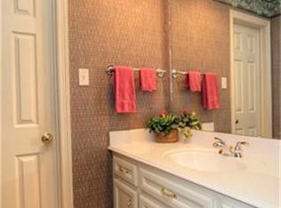 22 W Fairbranch Cir, Spring, TX 77382