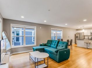 2424 Lyndale Ave S #ID1250777P, Minneapolis, MN 55405