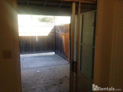 5th image of 1021 Sibley St APT C