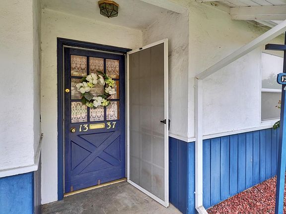 2nd image of 1337 Gladstone Dr