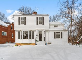 4249 Stonehaven Rd, South Euclid, OH 44121