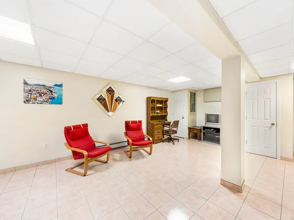 415a 57th Street image 24 of 37