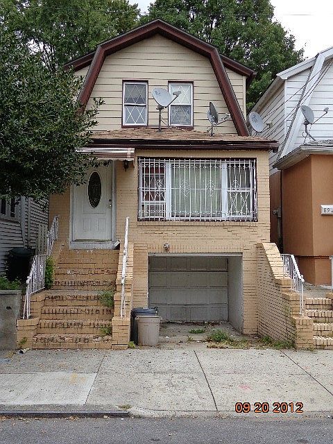 2nd image of 8923 89th St
