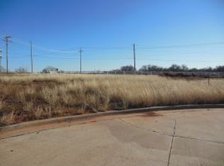 106 Gambel Ln, Elk City, OK 73644