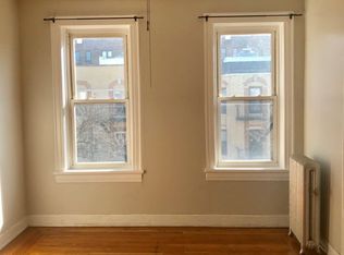 3038 33rd St APT 3, Astoria, NY 11102