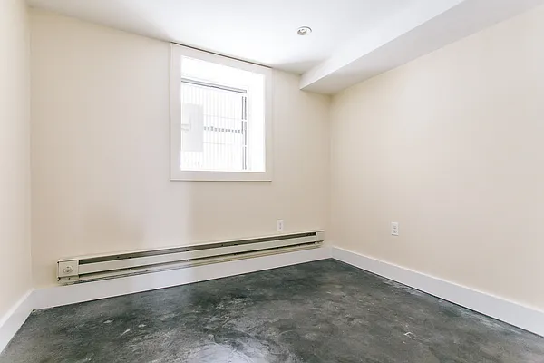 Rented by MySpaceNYC | media 28