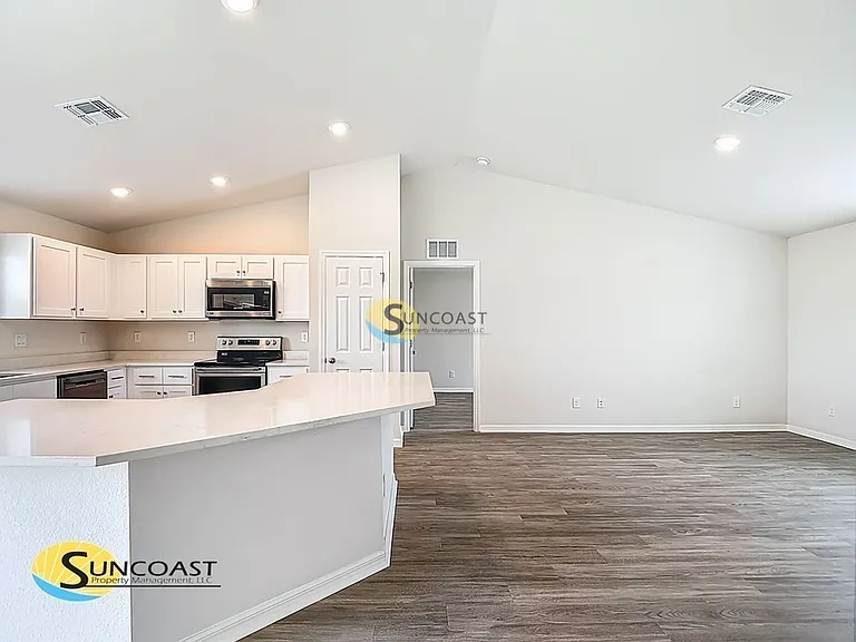 7005 Hemlock Crse — Photo 41