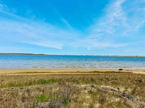 0 Pocha Rd, Edgartown, MA 02539