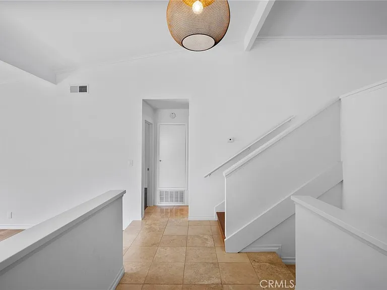 28100 Ridgefern Ct #48 — Photo 5