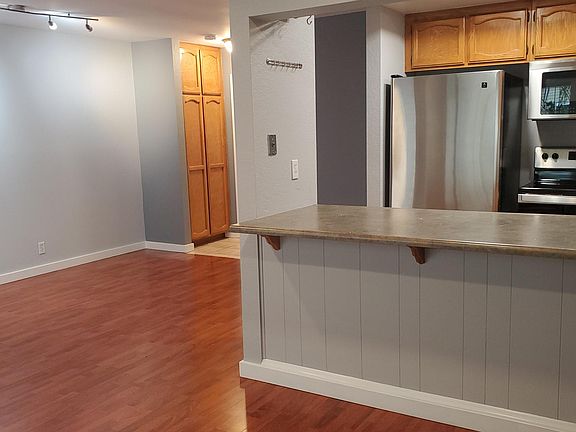 4th image of 4359 Hamilton St APT 2