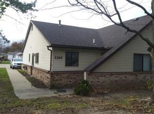 2165 Rochester Rd, Troy, MI 48083