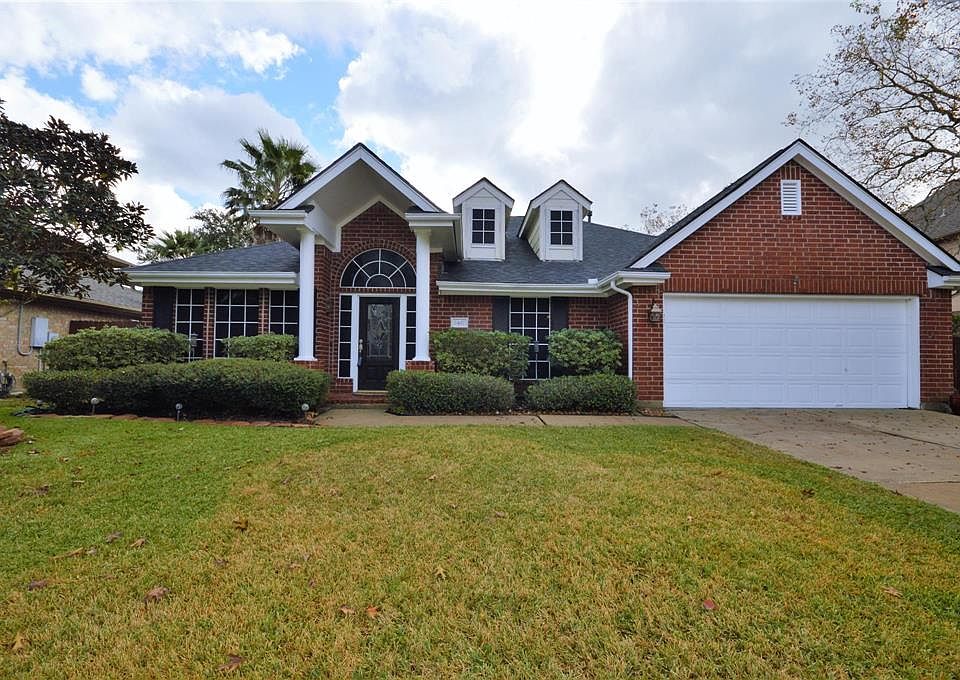 1st image of 2407 Dixie Woods Dr
