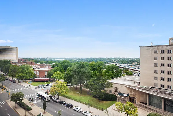 Sold by Keller Williams NYC | media 9