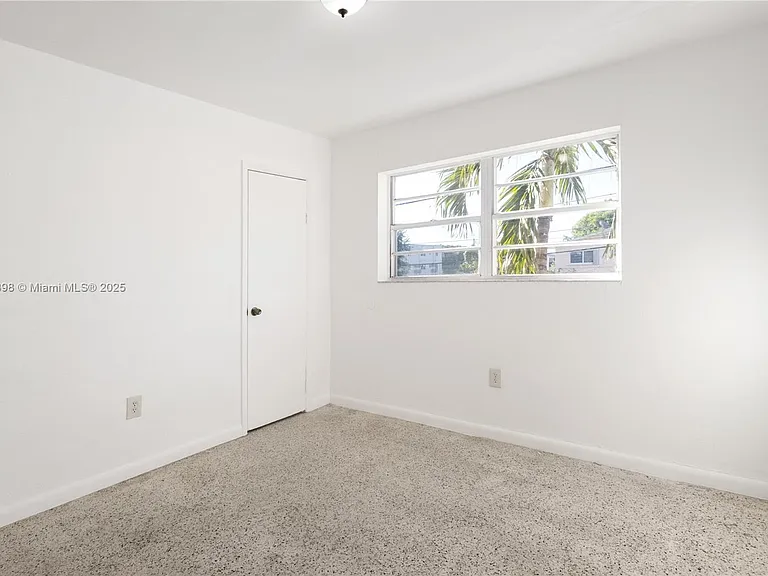 1251 NW 59th St #3 — Photo 8
