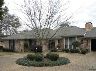 169 Green Cv, Holly Lake Ranch, TX 75765