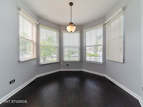 5th image of 5907 Lake Pointe Dr