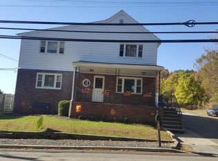 83 Shepherds Ln, Totowa, NJ 07512