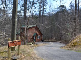 2871 Joyner Hills Ln, Sevierville, TN 37876