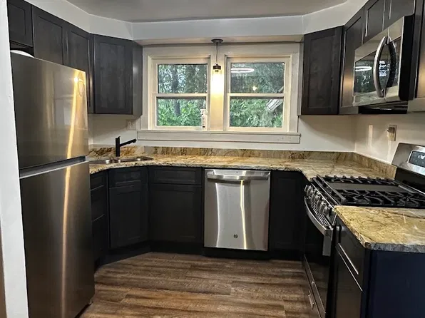 695 Race St, Waynesburg, PA 15370