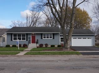 246 N Cross St, Sycamore, IL 60178