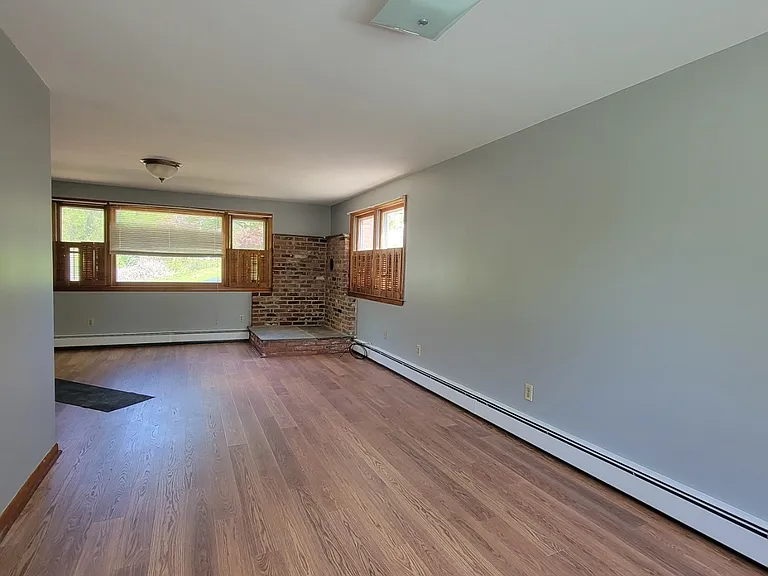 18 Parsonage Rd #1 — Photo 4