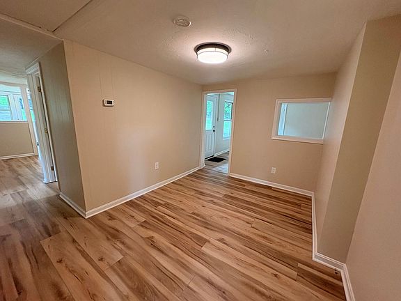 5th image of 4317 Druck Valley Rd