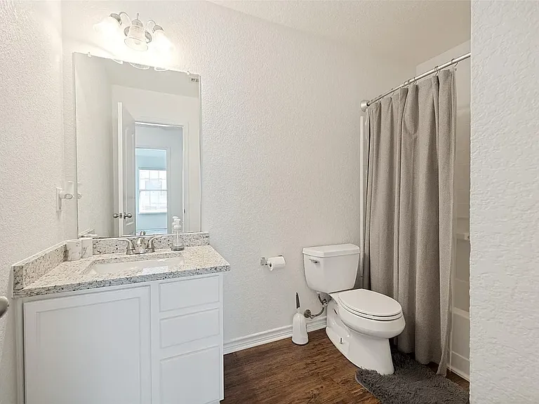 8013 Hidden Oaks Dr — Photo 19