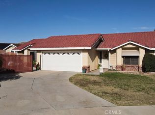 563 Stockholm Ct, Hemet, CA 92545
