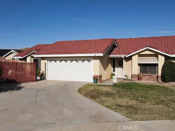 563 Stockholm Ct, Hemet, CA 92545