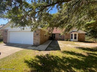 3429 N 7th St, Ocean Springs, MS 39564