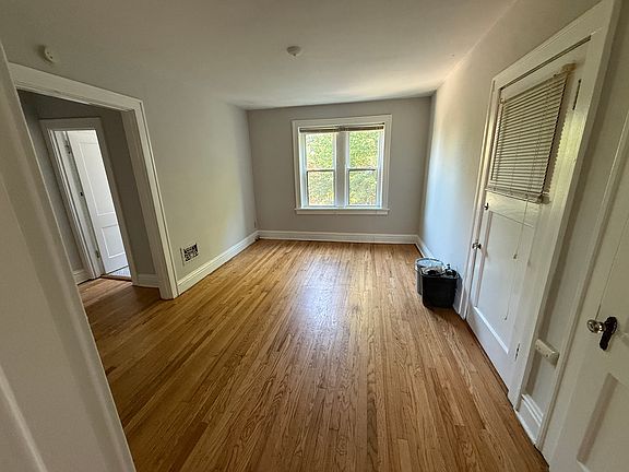 4th image of 6148 Columbia Ave APT 2W