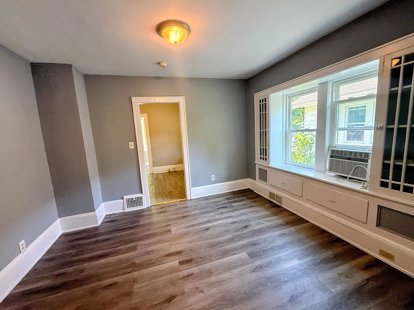 Two bedroom one bathroom single level home for rent — Photo 4