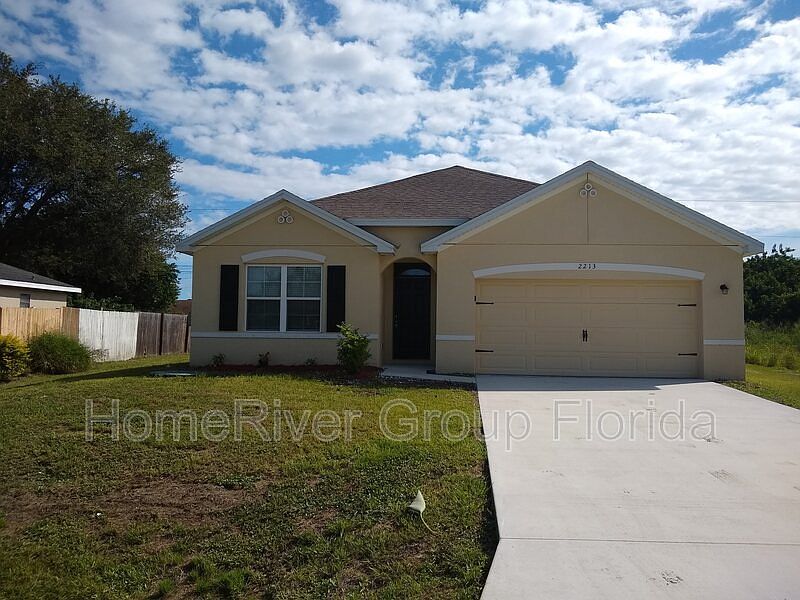 1st image of 2213 SW Monterrey Ln