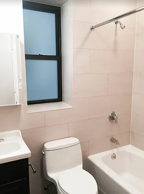 Rented by MAPT Residential LLC | media 4