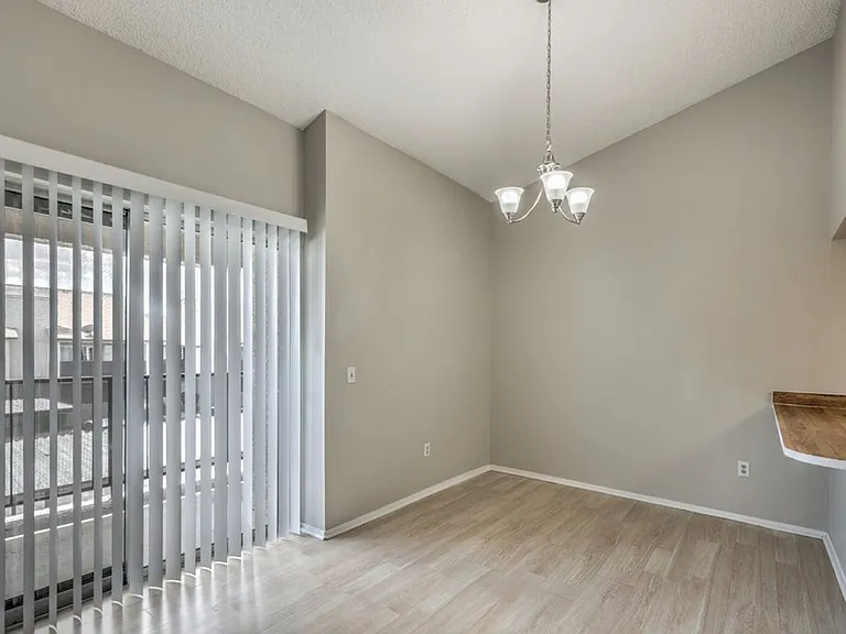 2981 Country Manor Ln #122 — Photo 11