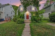photo property thumbnail
