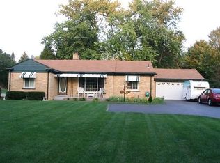 3874 Clintonville Rd, Waterford, MI 48329