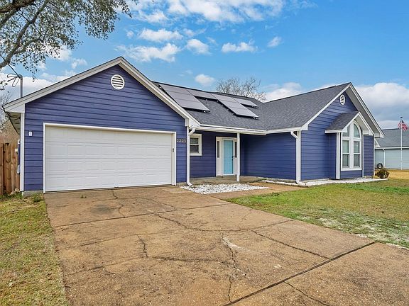 2nd image of 2225 Orion Lake Dr